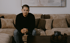 新“带头大哥”浮出水面---外号“秃鹰队长”，带着千人炒期权、规模大到撼动美股（组图）