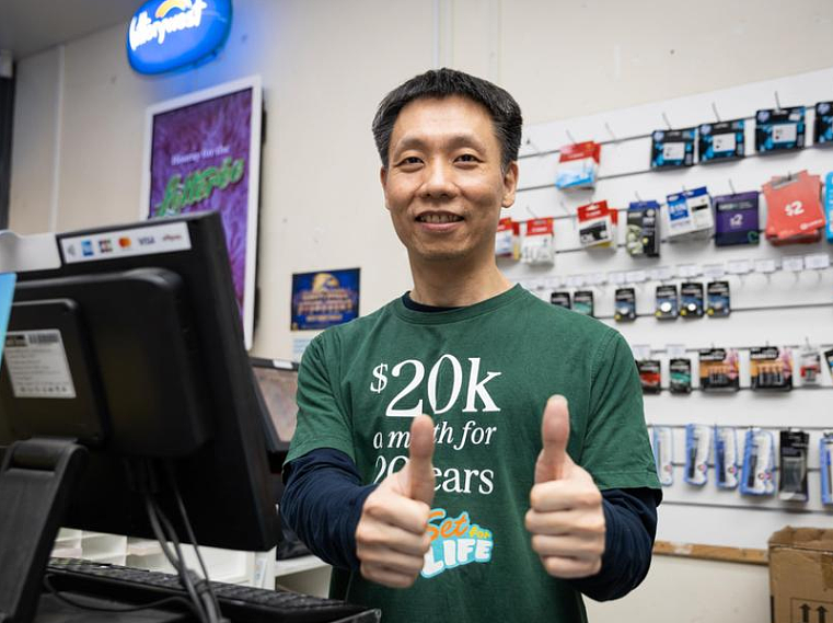 珀斯华人彩票店开出$3000万头奖,三人秒变千万富翁!(组图) - 4