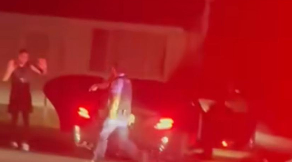 悉尼街头上演“追逐大战”！17岁P牌司机时速200引追捕，4名警察将其拿下（组图） - 2