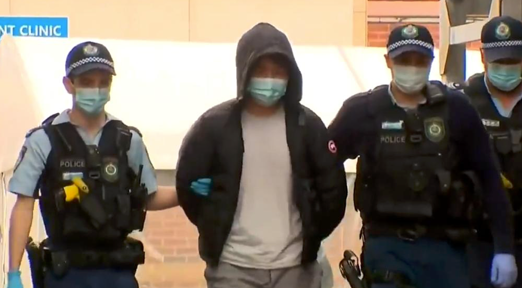 澳华女遭阳台“封尸”！同屋华男悉尼被捕，绝望追问，“会判死刑吗？”（组图） - 2