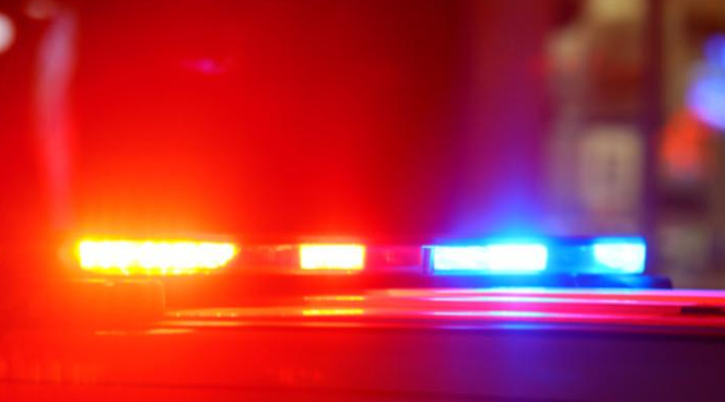珀斯街道深夜展开“警匪追逐”，肇事司机弃车逃脱（图） - 2