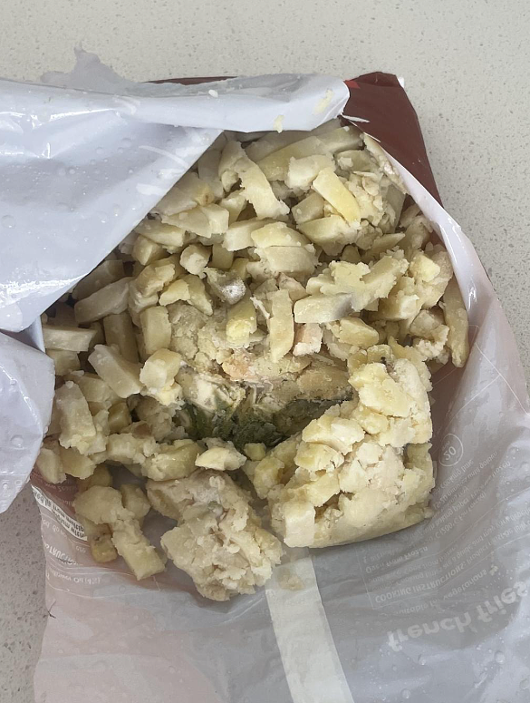 澳女在Woolies买冷冻食品，回家打开一看当场傻眼！“这是什么鬼？”（组图） - 2