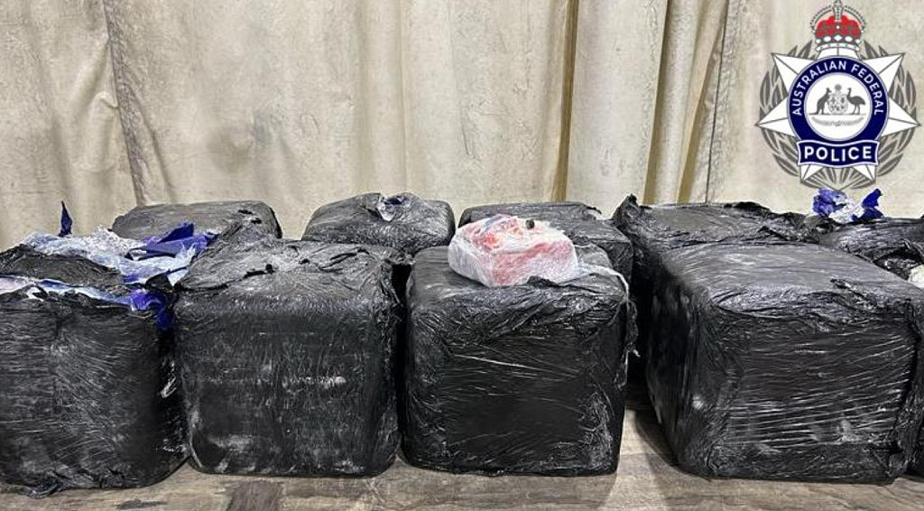 涉从东南亚走私220kg毒品,悉尼男子被控罪!黑市价约$150万(组图) - 2