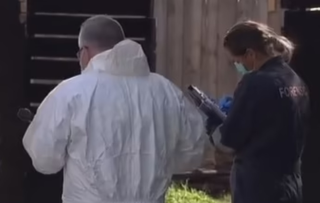 可怕！澳民宅后院惊现男尸，死者已失踪1个多月，警方展开紧急调查（组图） - 2