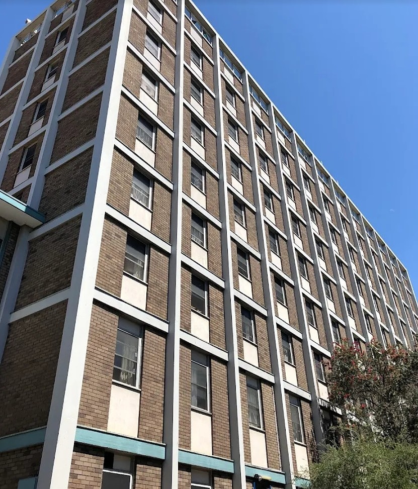 租赁危机持续恶化,悉大学生公寓却空置近5年!校方回应(组图) - 5