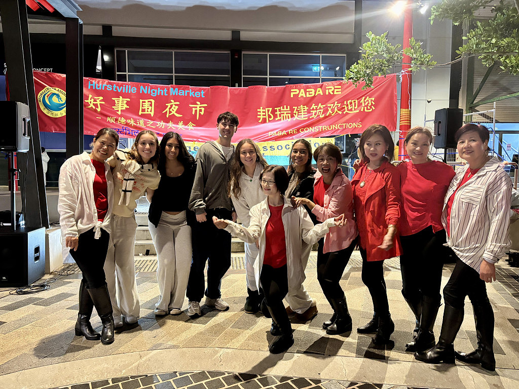 好事围母亲节夜市助力救世军红盾募捐（组图） - 11