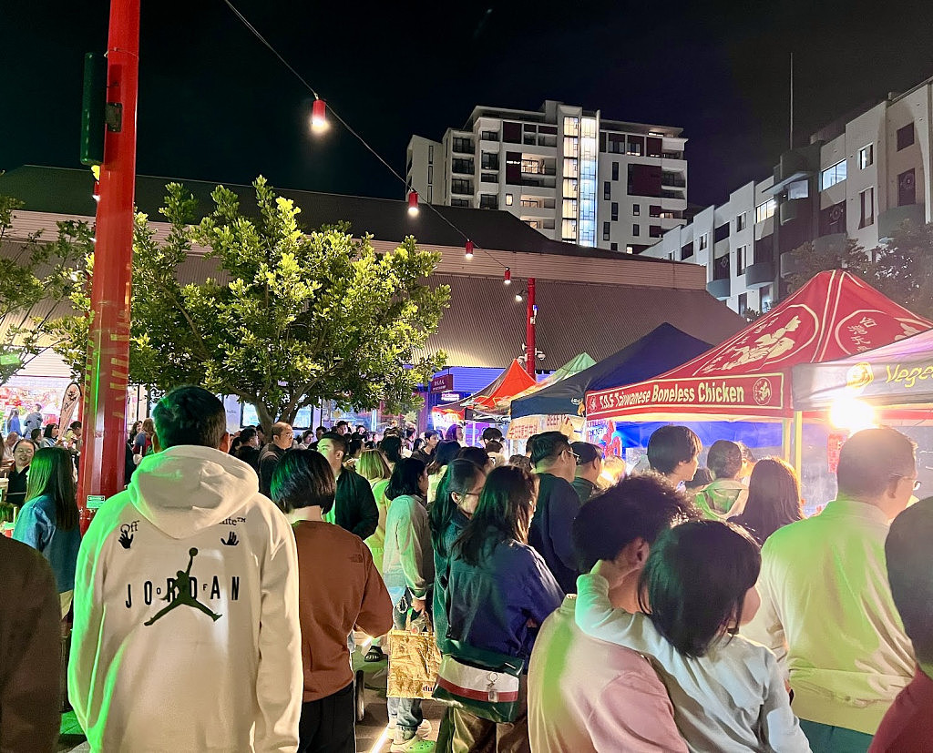 好事围母亲节夜市助力救世军红盾募捐（组图） - 9