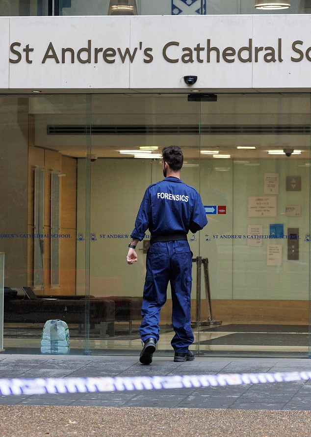 男子闯入“引发混乱”!悉尼CBD学校遭封锁,警方全面搜查(组图) - 1