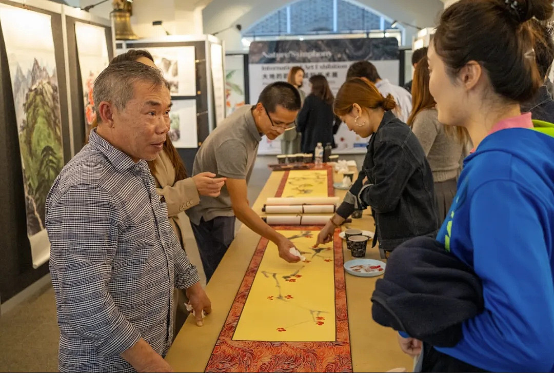 《大地的韵律》国际艺术展——中澳艺术家共绘自然之歌，践行文化可持续发展（组图） - 2