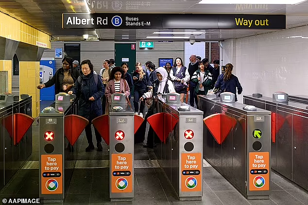 通勤者注意!悉尼城铁、Airport Link及地铁周一免费坐,无需刷卡(组图) - 2