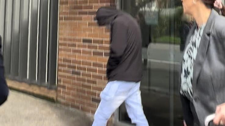 悉尼合租屋内,外籍男子偷拍三名女室友!受害人:希望他被驱逐出镜(组图) - 2