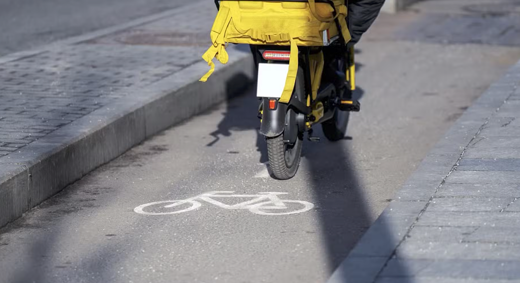澳洲外卖小哥最爱的电动自行车，是否合法？（组图） - 2