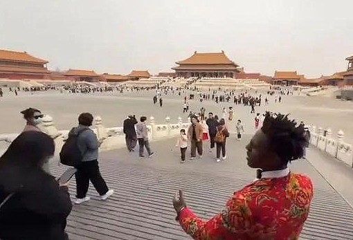 甲亢哥参加欧冠决赛活动偶遇重庆瑞哥，称自己将再次回到中国（图） - 1