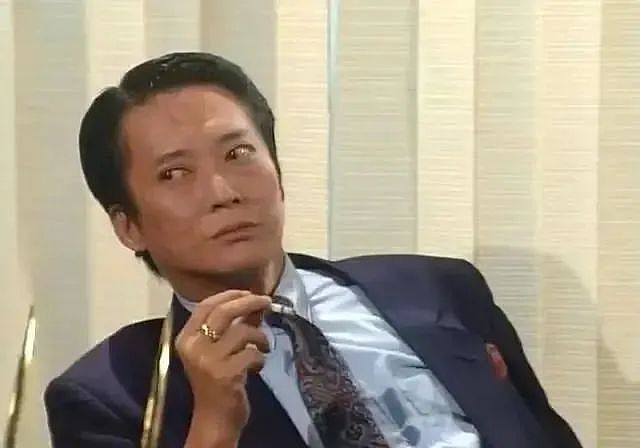 香港知名演员方刚去世！被称“反派专业户”，网友：童年阴影，曾被吓哭过...（组图） - 9