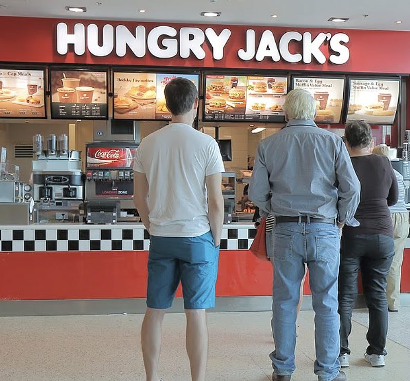 悉尼Hungry Jack's试行AI点餐系统,快餐打工仔岗位将被取代?(组图) - 3