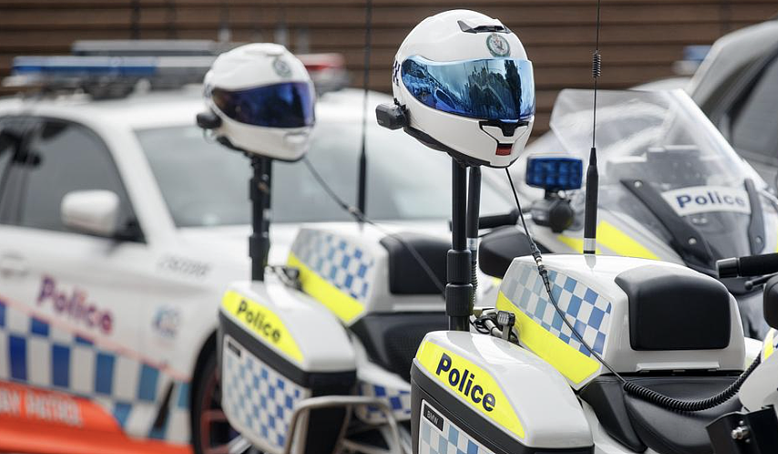 英王生日长周末将至，各地警方加强道路执法（组图） - 3