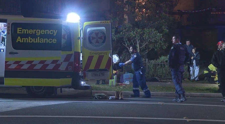 悉尼深夜发生肇事逃逸！行人被撞重伤送医，16岁少年逃跑后被捕（组图） - 2