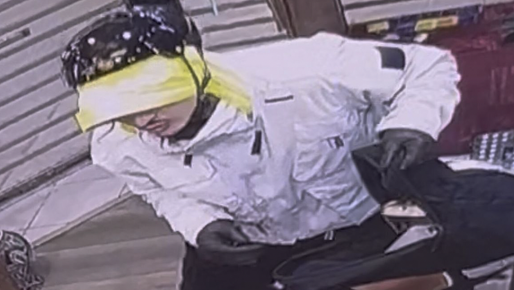 悉尼CBD再现珠宝抢劫案,警方封锁现场搜证(图) - 2