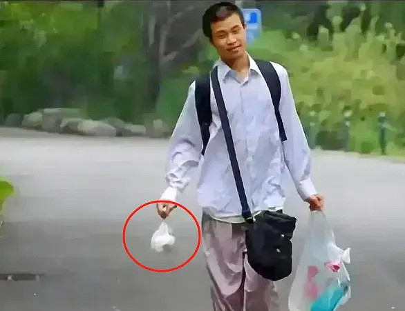 评论韦东奕“学海无牙苦嘬粥”的，是我见过最恶心的抖机灵（视频/组图） - 11