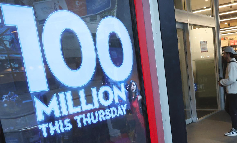超半数澳人抢买今晚Powerball，前$2亿头奖得主曝现状（组图） - 1