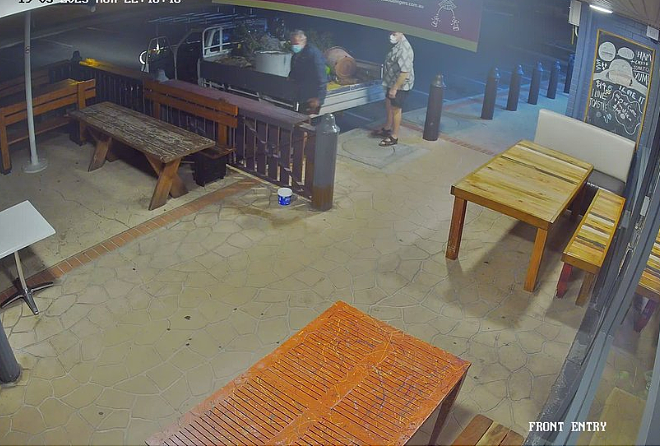 珀斯连发多起盗窃案，店家损失上千刀，窃贼仍在逃（GIF/图） - 4