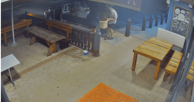 珀斯连发多起盗窃案，店家损失上千刀，窃贼仍在逃（GIF/图） - 3