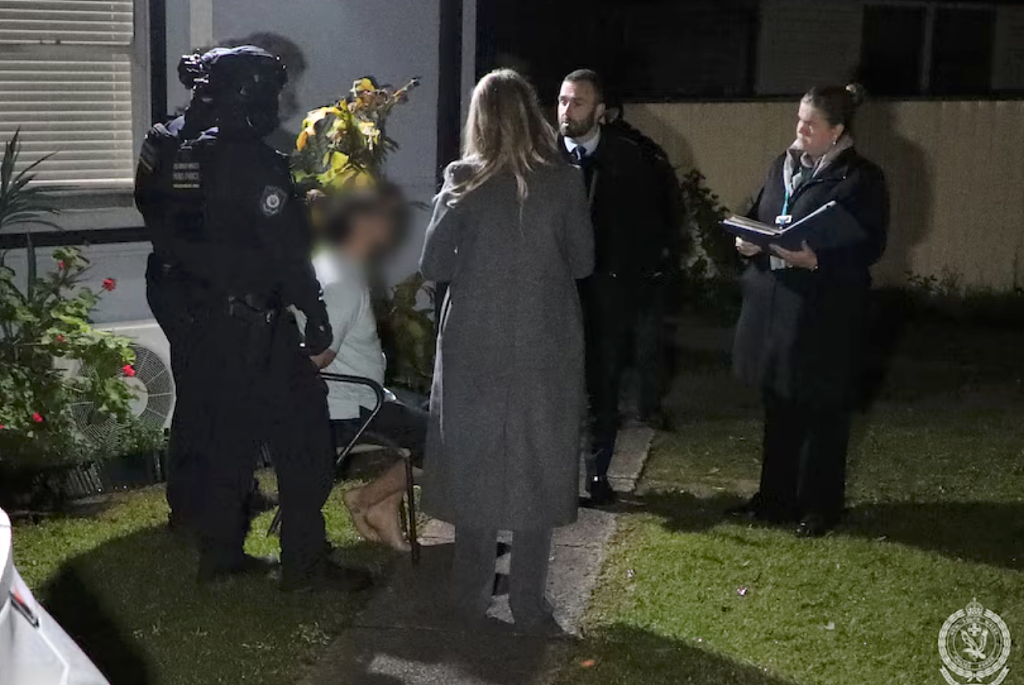 骇人听闻!悉尼少女惨遭轮奸6小时,4名嫌犯被捕,最小仅14岁(组图) - 3