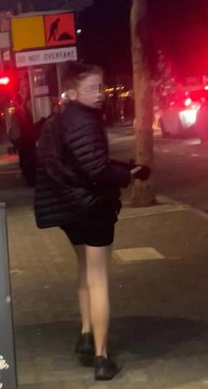 澳洲华女当街无端遇袭，遭未成年惯犯拳打脚踢！报警迟迟无回应，案子离奇竟“不存在”（图） - 1