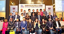 华人服务社2025慈善晚宴圆满落幕，政商界侨领民众齐聚共襄善举（组图）