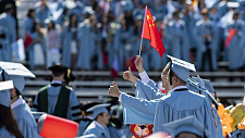 “只想留学、不想留命！”部分中国留学生弃美转澳，本地高校喜迎“备胎转正”（组图）