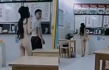 中国网美全裸随机“色诱老板”求上床！街头裸奔找下个目标（组图）