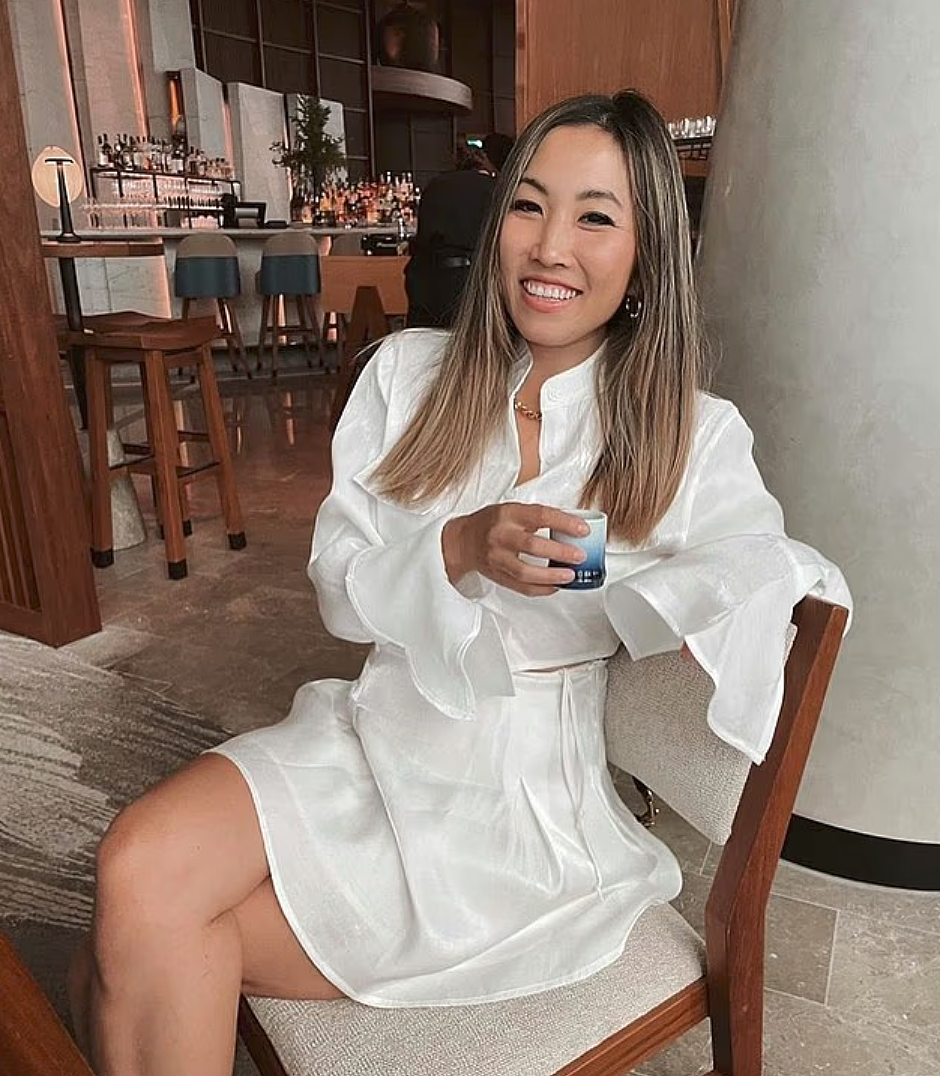 澳华女护照进水险被遣返，网友群嘲：质量不如街边打印店（组图） - 3