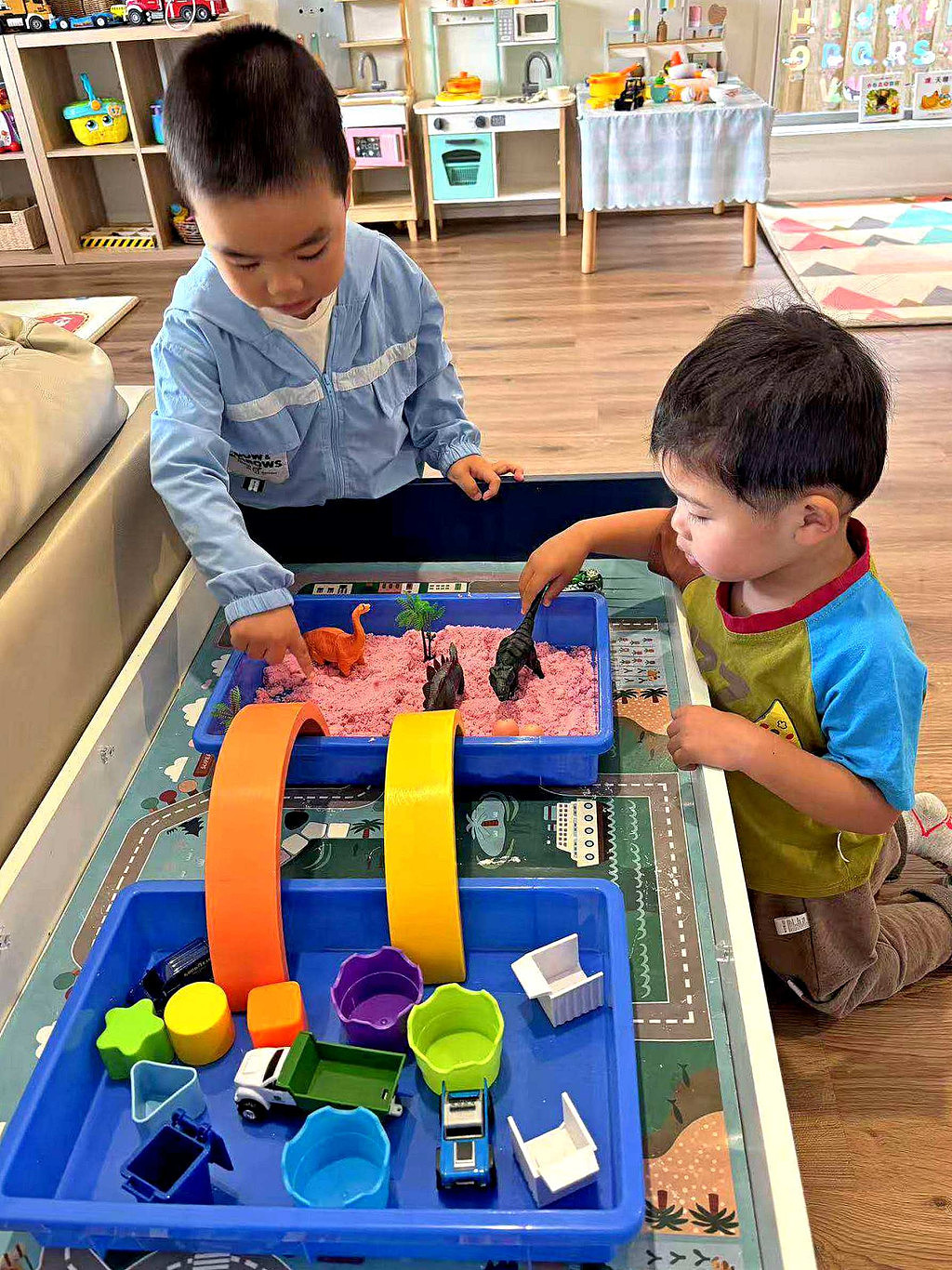 童心延续,以爱为本 — 记幼教者投身家庭日托服务点滴(图) - 1