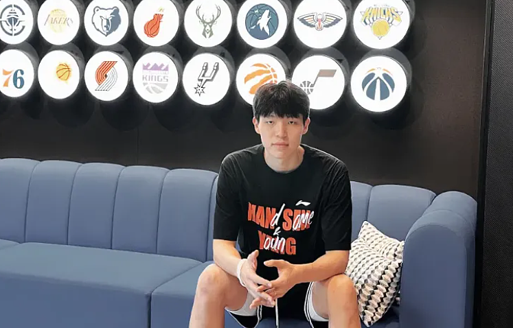 中国球员杨瀚森被NBA开拓者选中:比肩姚明易建联,成中国篮坛第9人(视频/组图) - 2