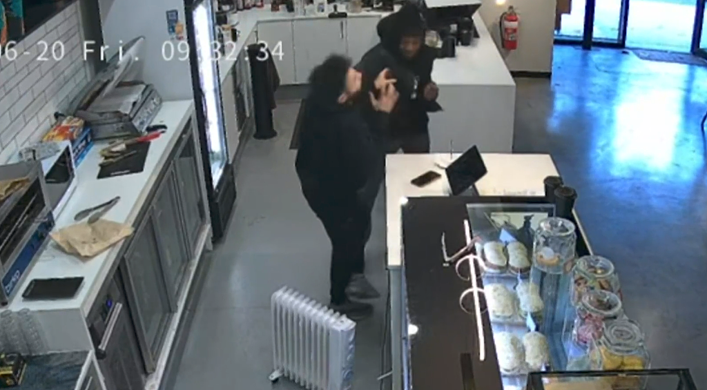 墨尔本咖啡馆开店仅7个月就关闭!老板遭袭后叹息:丢命不值(组图) - 2