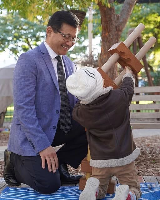 从7月1日起,Goverment已将带薪育儿假延长了两周(组图)) - 1