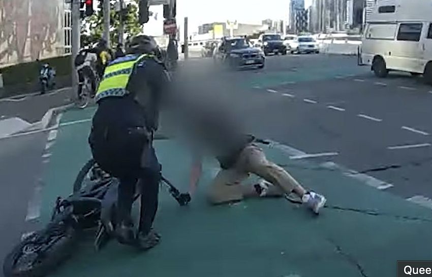 澳洲19岁青年暴力抗法:电动自行车整治行动中袭警被捕(组图) - 2