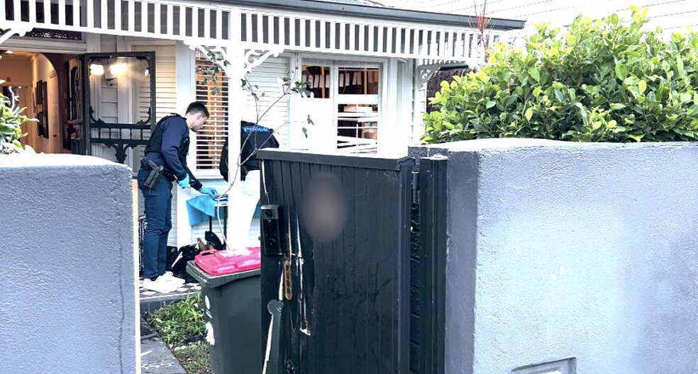 夜店毒品外卖服务曝光：墨尔本男子用共享汽车送货，警方缴获大量毒品武器（组图） - 3