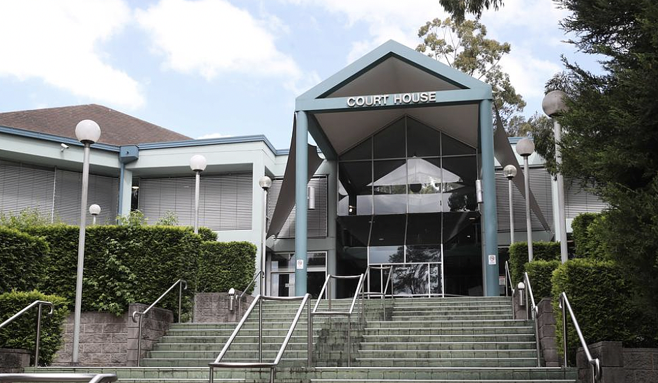 两悉尼华男藏身豪宅制毒遭逮捕,11kg冰毒被缴!获刑6年4个月(组图) - 4