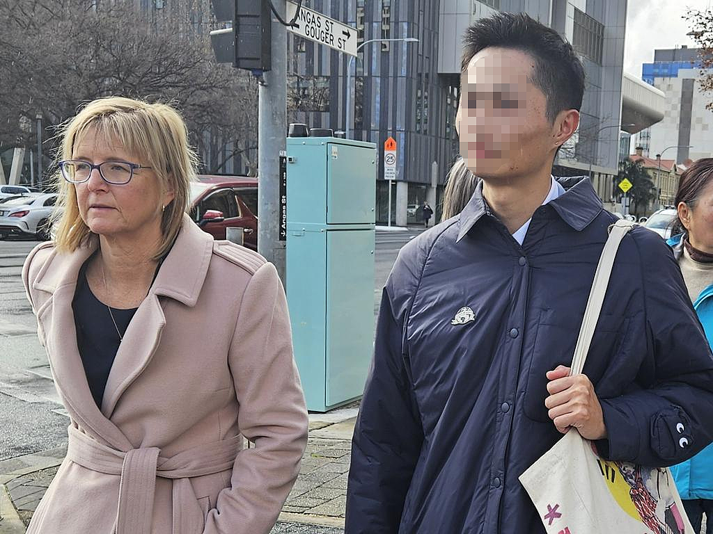 澳华男涉体罚7岁学生，教学资格被取消！当庭认罪（组图） - 3