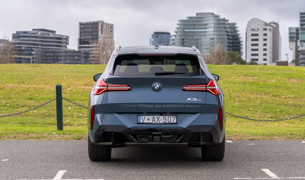 澳洲2025款BMW X3测评！相比奔驰GLC200，是否值得入手？（组图） - 3