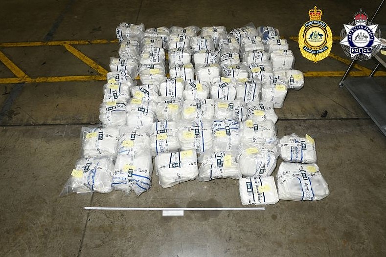 3亚裔男子涉藏毒入澳被控！警方缴获597kg冰毒，黑市价约$5.55亿（组图） - 3