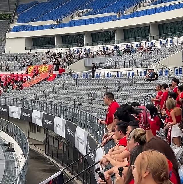 香港队再陷争议！非裔前锋公开侮辱大陆球迷“杂种”，霍启刚评论区沦陷，传内地俱乐部解约（视频/组图） - 16