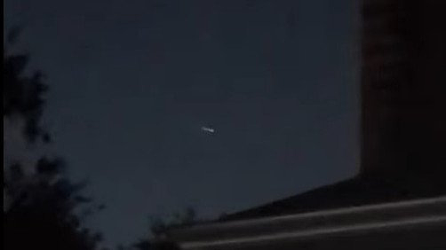 西澳夜空划过神秘火球，珀斯天文台私信爆了，网友：那是什么？（图） - 2