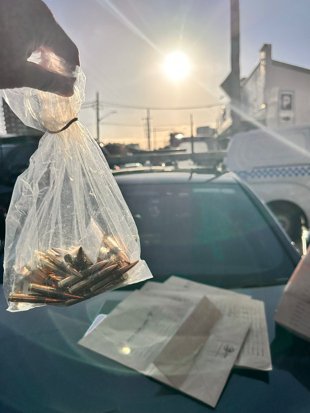 “中国警车”悉尼街头被拦!车上搜出大量子弹,西北山区男子当场被捕(组图) - 3