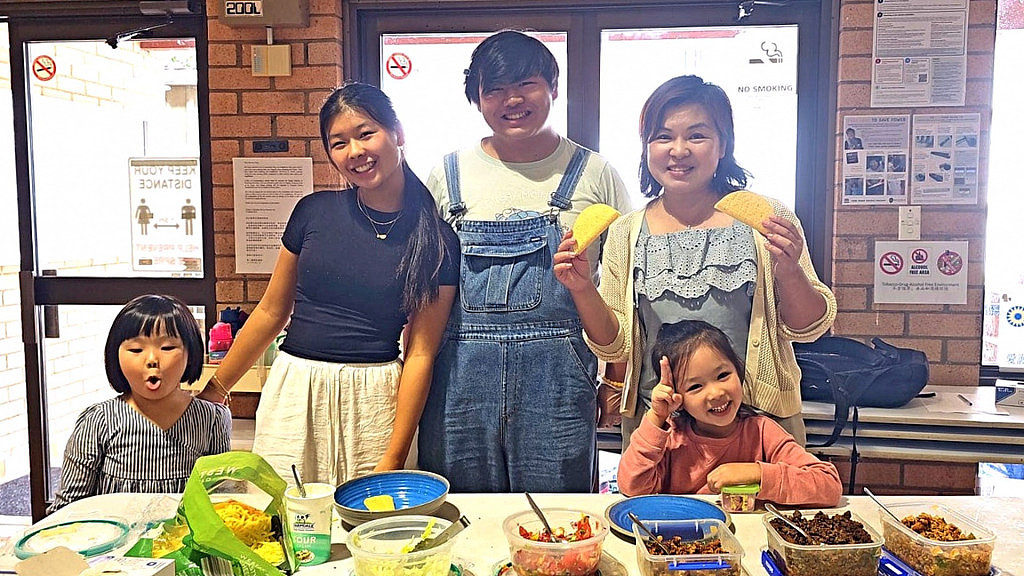 爱须要及时，行义亦如斯 — 记义工李宗恩家庭参与服务点滴（图） - 1