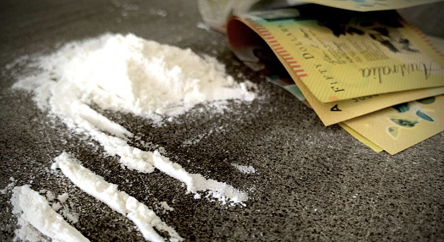 卧底钓鱼行动收网!新州毒贩用咖啡杯、肯德基袋藏毒交易终落网(组图) - 5