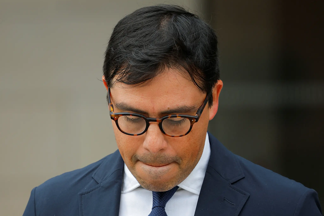 《老友记》钱德勒死亡案审判结束!医生供毒、助理参与牵出巨大犯罪网络,有毒枭也参与其中(组图) - 1