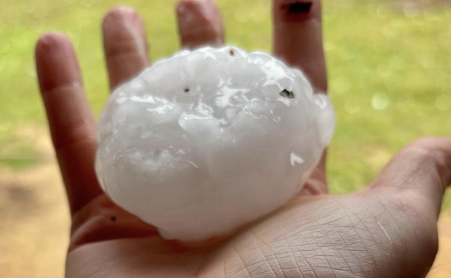 16厘米冰雹不是终点?未来悉尼人或将习惯“高尔夫球雨”(组图) - 2