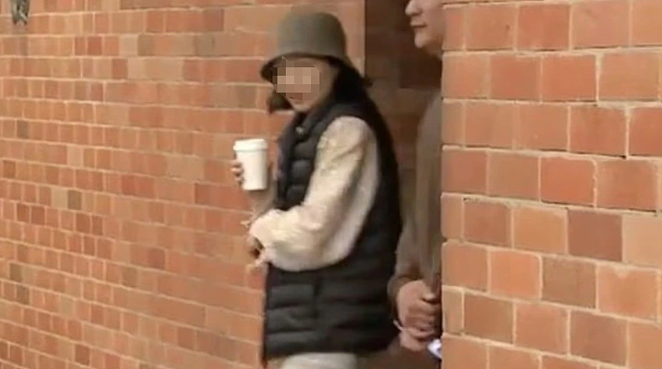 恐赔偿超$100万!开劳斯莱斯与奔驰猛撞,悉尼华女涉酒驾被控(视频/组图) - 4